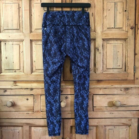 Fabletics‎ XS / S (?) Blue Black Leggings Lace Floral Full Length - Picture 5 of 6